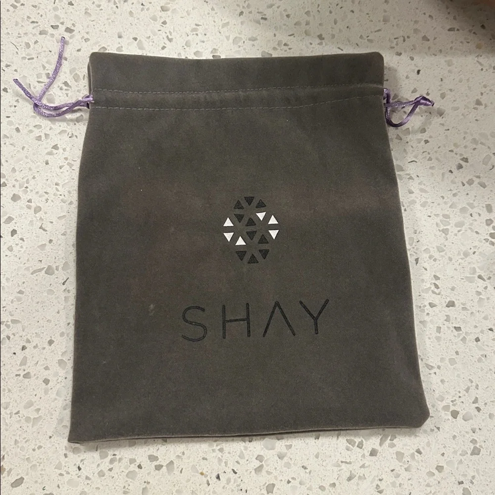 SHAY Essential Pave Diamond Choker Necklace for Women
